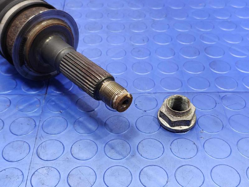 2010 Subaru Legacy Axle Shaft