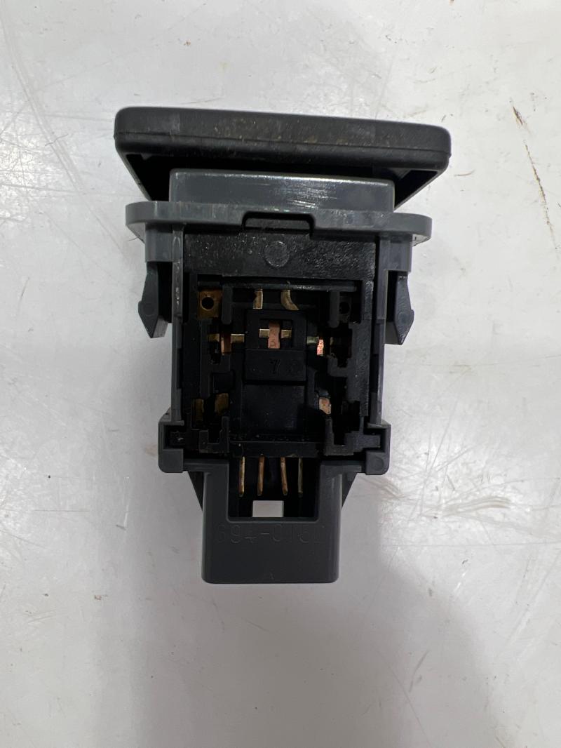 2016 Toyota Prius Combination Switch