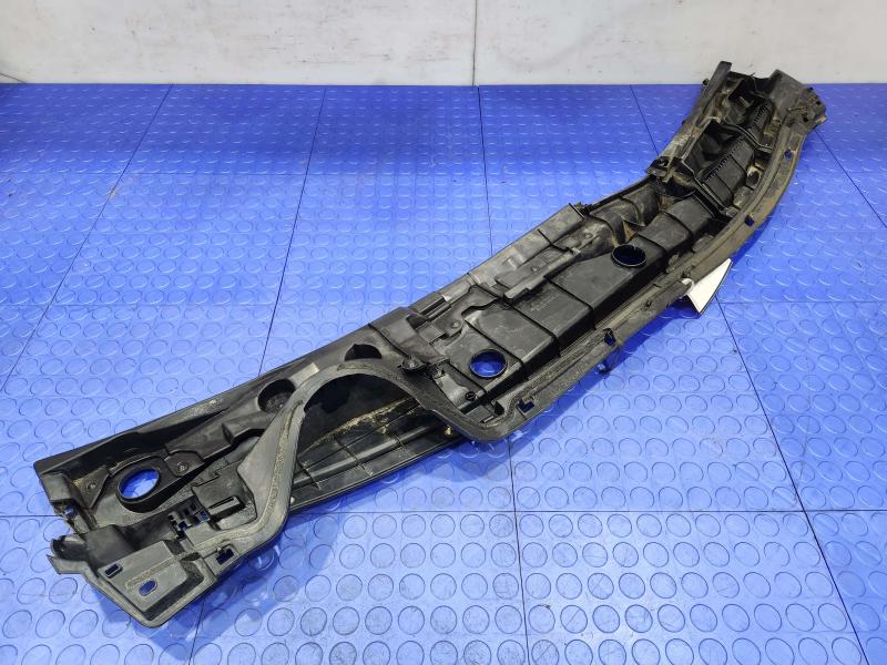 2010 Toyota Prius Cowl