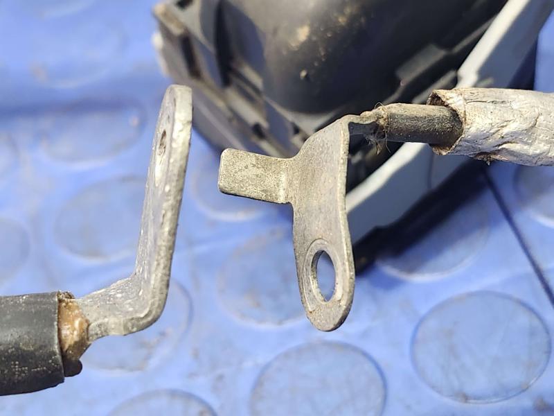 2021 Ford Explorer Wire Harness (Engine)