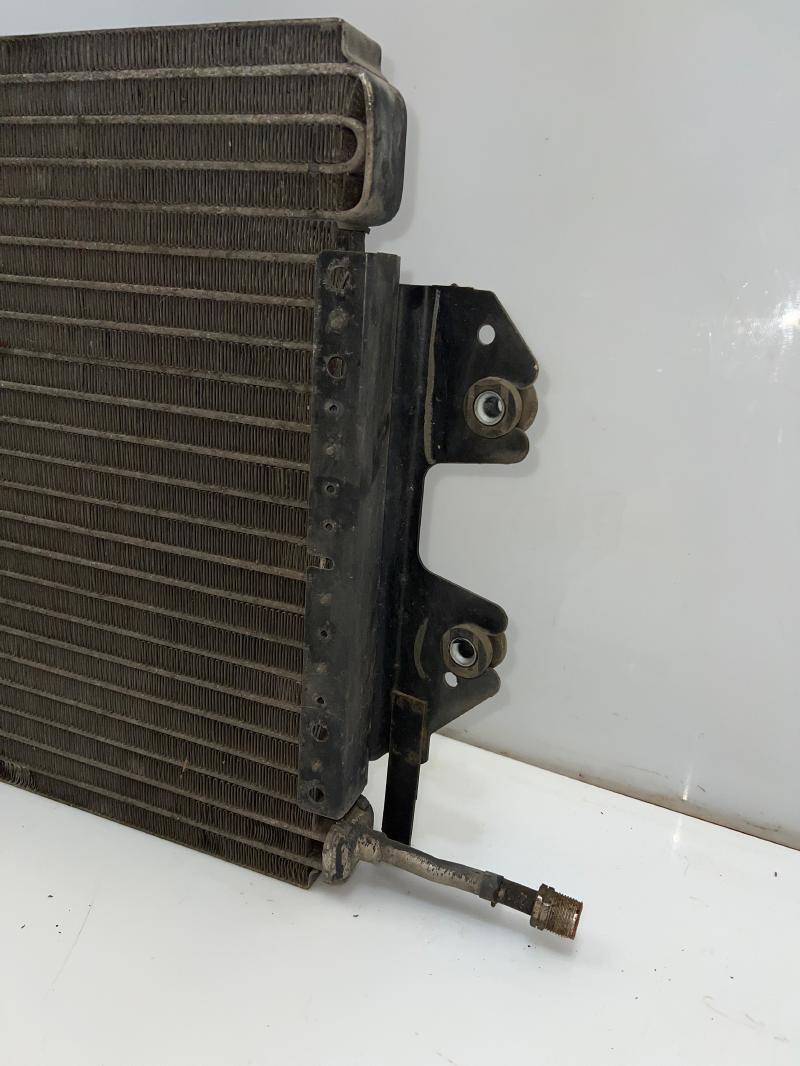 2001 GMC Savana 3500 Condenser