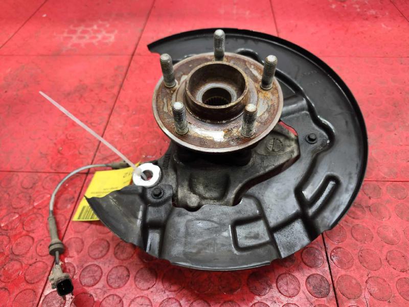 2014 Ford Fusion Spindle Knuckle Front