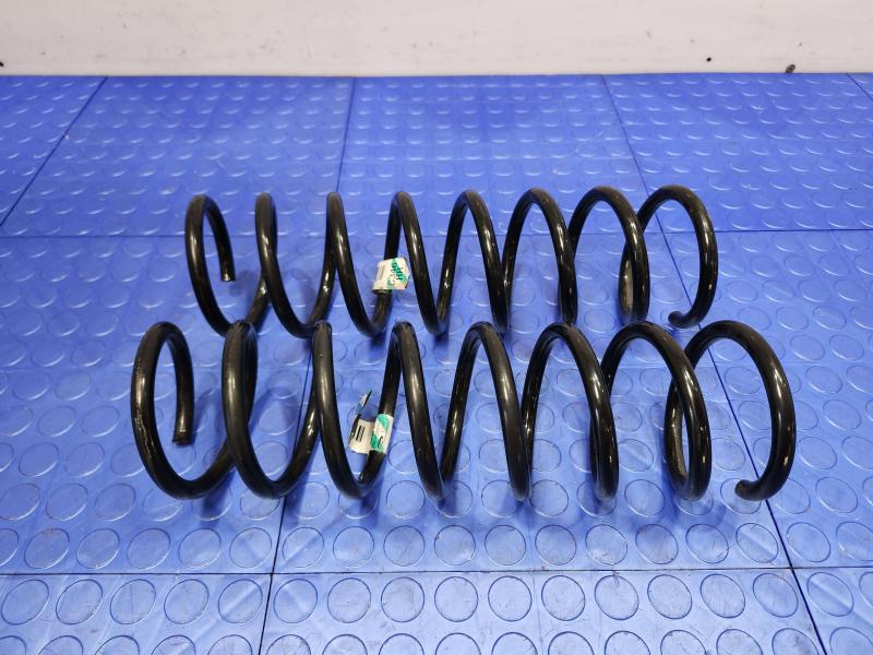 2014 Ford Focus Coil/Air Spring