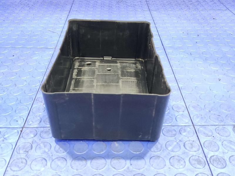 2011 Honda Pilot Battery Tray