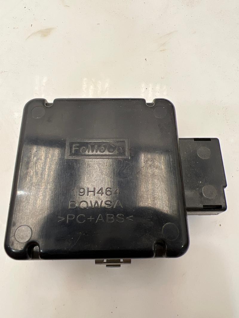 2014 Ford Explorer GPS Control Module OEM DB5T19H464AC