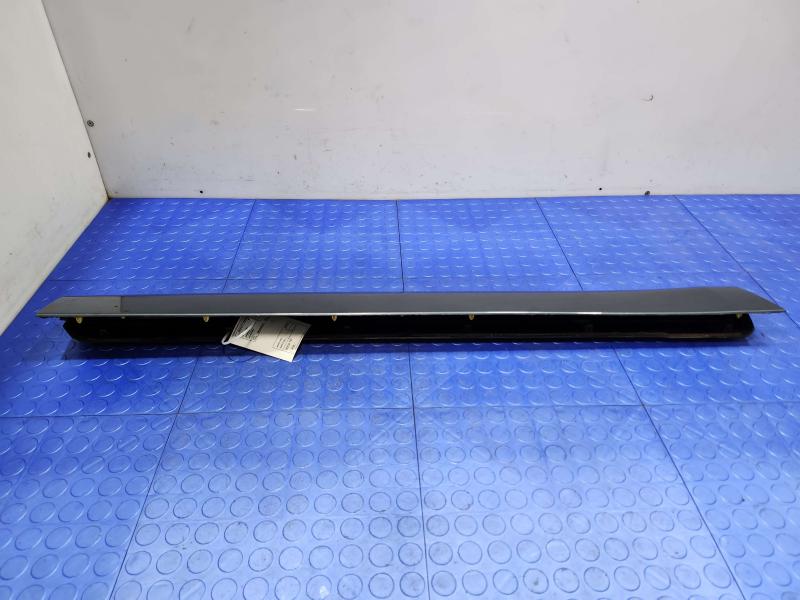 2018 Toyota Highlander Front Door Moulding