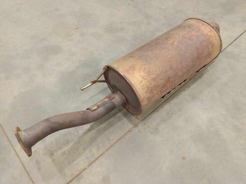 2006 Toyota Tacoma Muffler