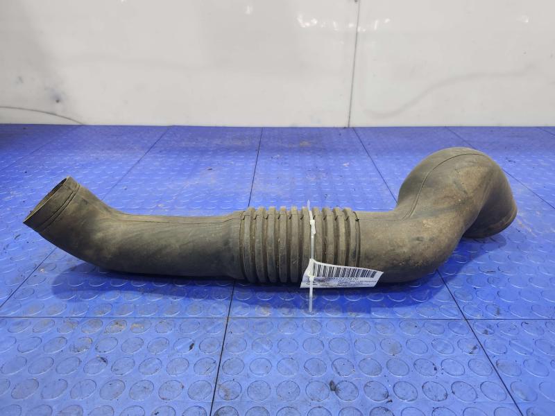 1988-1993 Isuzu NPR 3.9L Diesel OEM Engine Air Intake Hose Tube Genuine Part