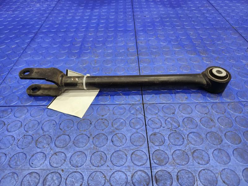 2013 Chrysler 300 Lower Control Arm Rr