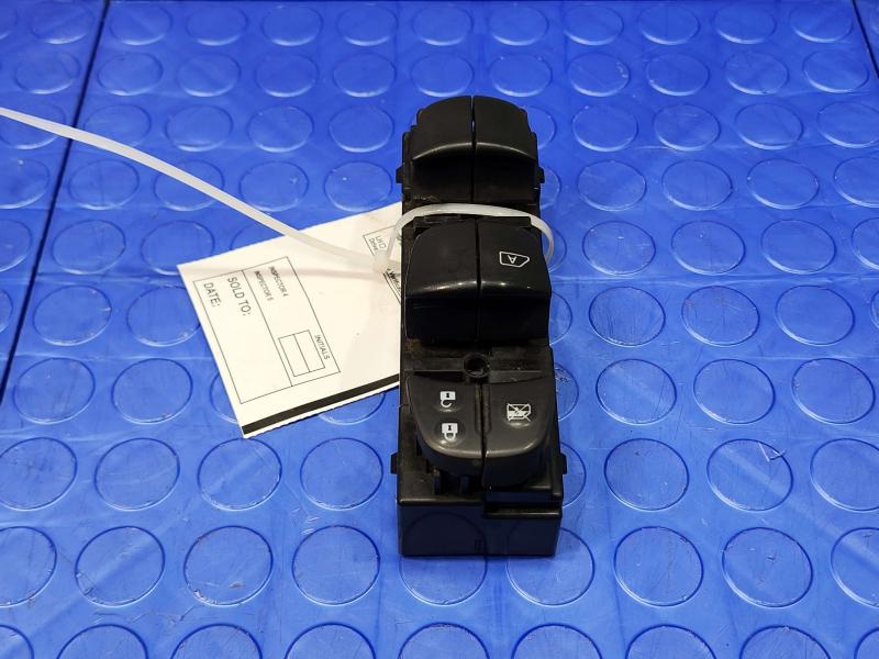 2022 Nissan Altima Door Switch Front