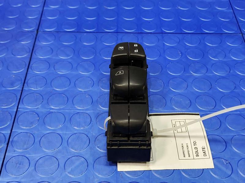 2022 Nissan Altima Door Switch Front