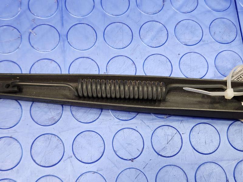 2015 Ford F-150 Wiper Arm