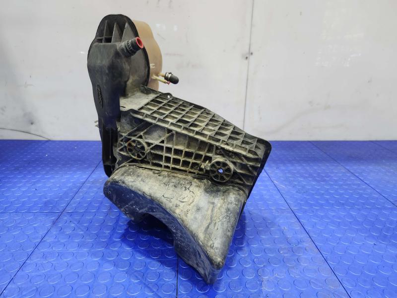 2008 Ford F-250 Super Duty Coolant Recovery Bottle