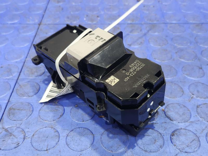 2015 Acura TLX Door Switch Front