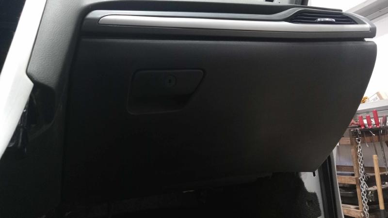 2014 Ford Fusion Glove Box