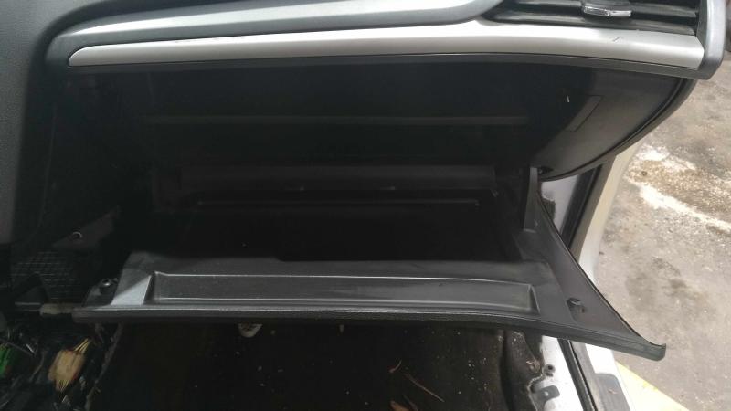 2014 Ford Fusion Glove Box