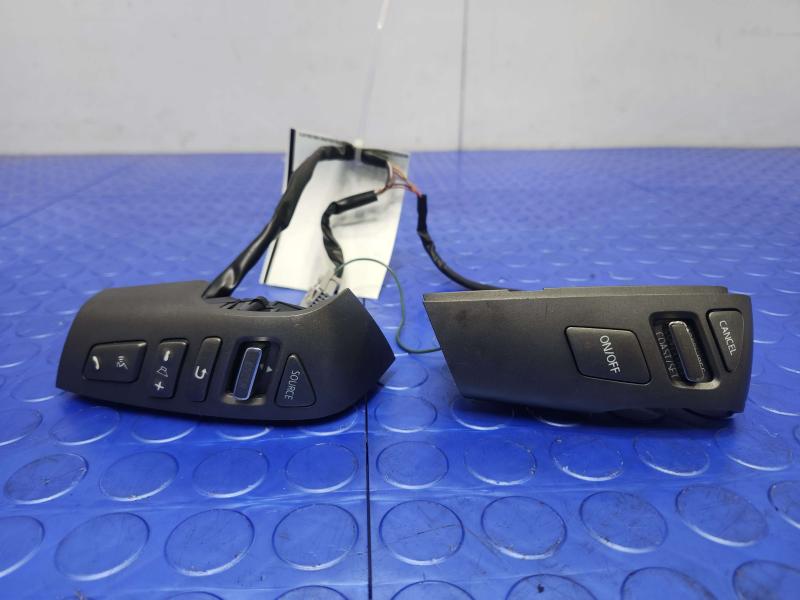 2011 Infiniti QX56 Combination Switch