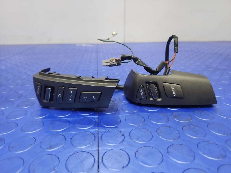 2011 Infiniti QX56 Combination Switch