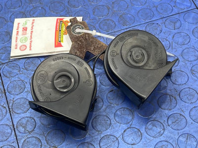 2008 - 2010 Ford F250 F350 F450 Dual Note Set Horns OEM 8C2Z13832C