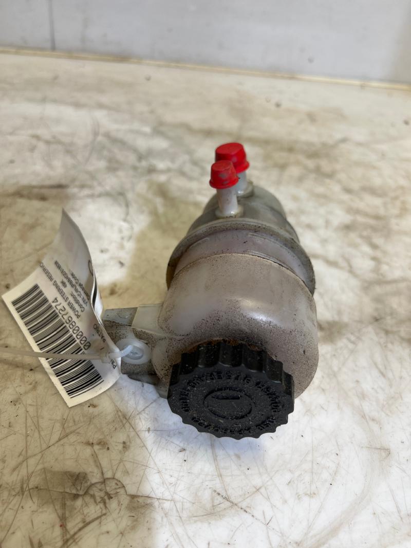 2007 - 2017 Jeep Patriot Compass Power Steering Fluid Reservoir OEM 5105338AB