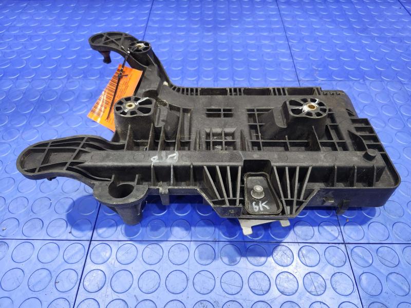 2010-2018 Volkswagen Jetta Battery Tray Genuine OEM Part 1KM915333