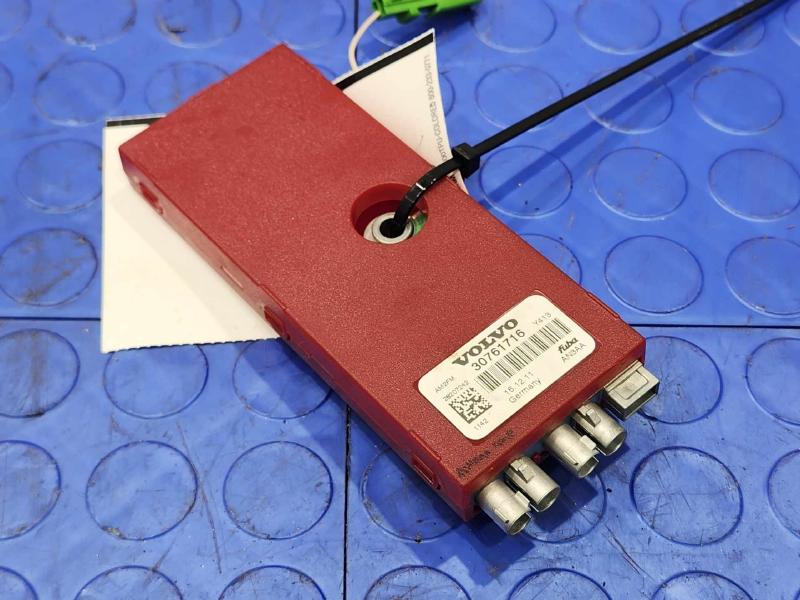 2009-2017 Volvo XC60 Radio Antenna Amplifier Control Module OEM 30761716
