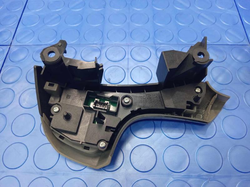 2011-2013 Toyota Sienna Steering Wheel Bluetooth Control Switch Tan OEM 4511708010E0