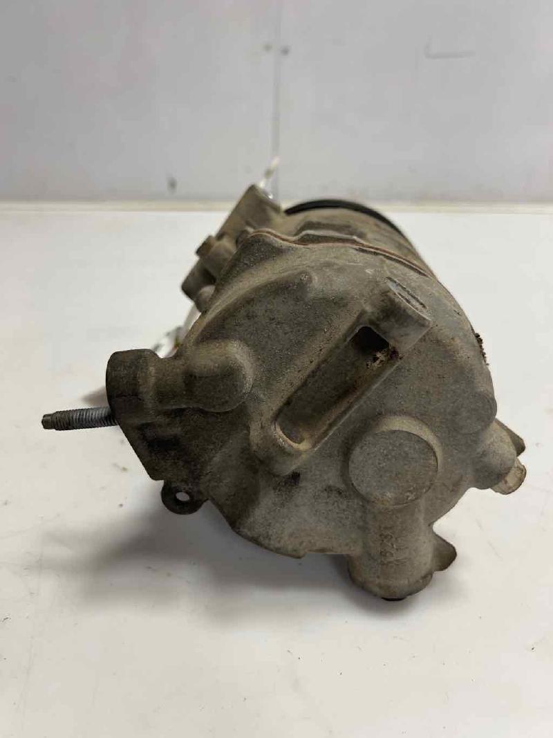 2014 - 2022 Jeep Cherokee AC Compressor Assembly 2.4L ONLY OEM 68103197AC