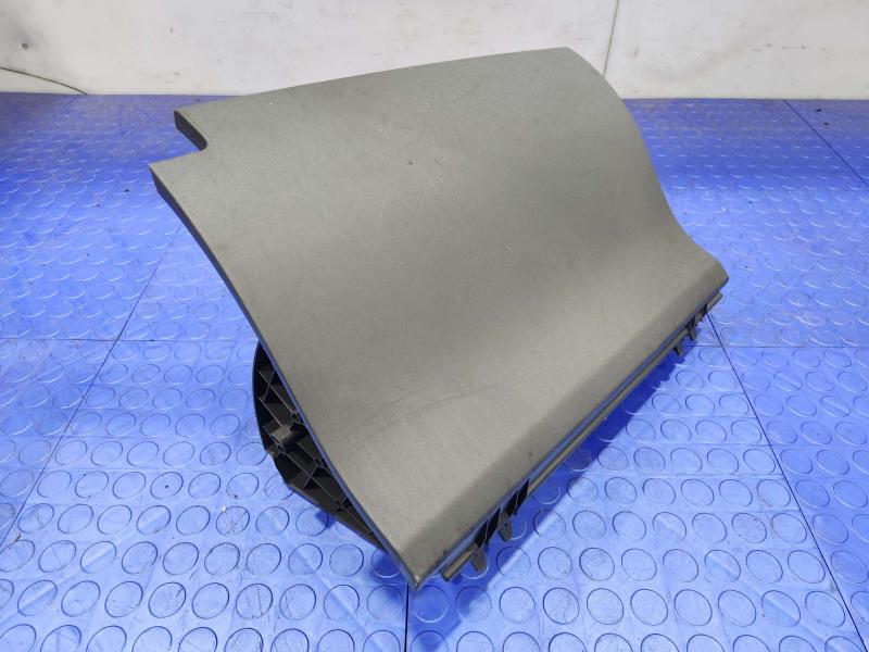 2010 Toyota Prius Glove Box