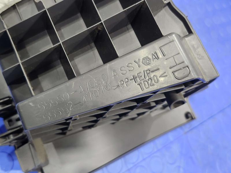 2010 Toyota Prius Glove Box