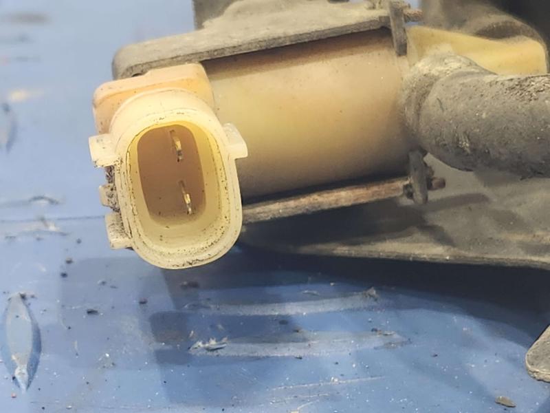 2002 Toyota Camry Evaporator Canister