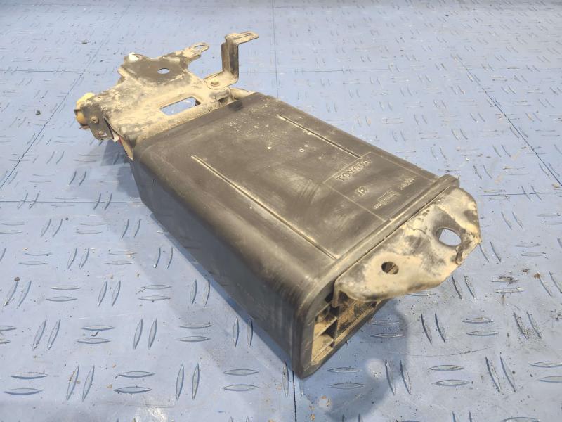 2002 Toyota Camry Evaporator Canister