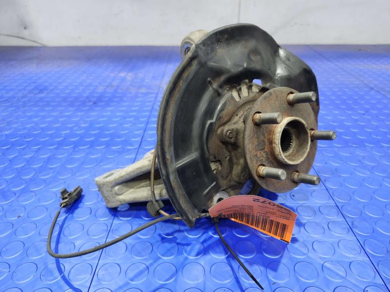 2010 Toyota Prius Spindle Knuckle Front