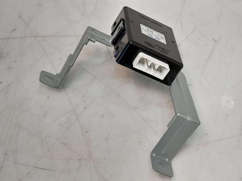 2012 Genesis Genesis Chassis Brain Box