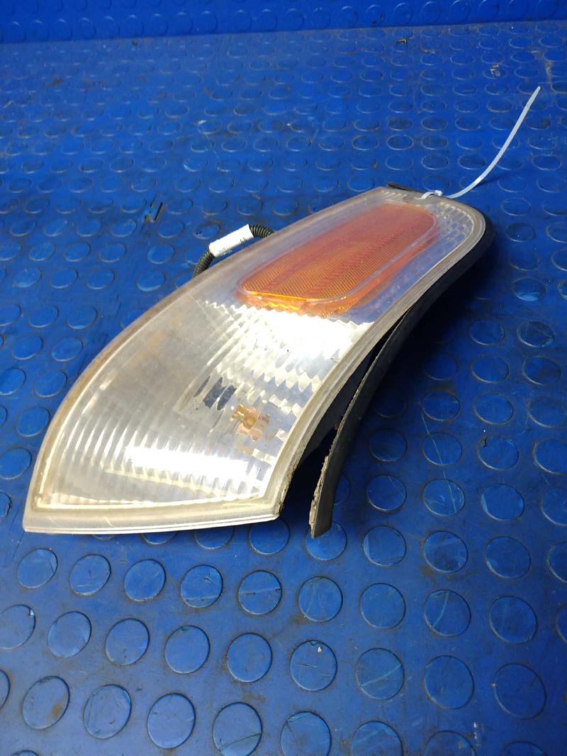 2005 Ford Crown Victoria Fog/Mark/Park/Turn Light/Lamp