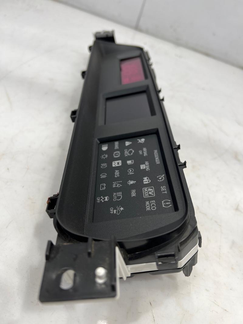 2016 Toyota Prius Speedometer