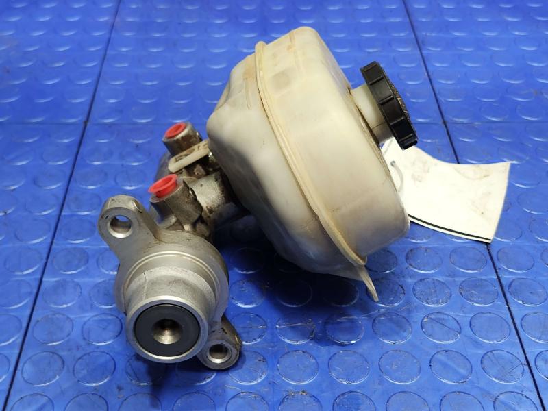 2012 Ford F-250 Super Duty Master Cylinder