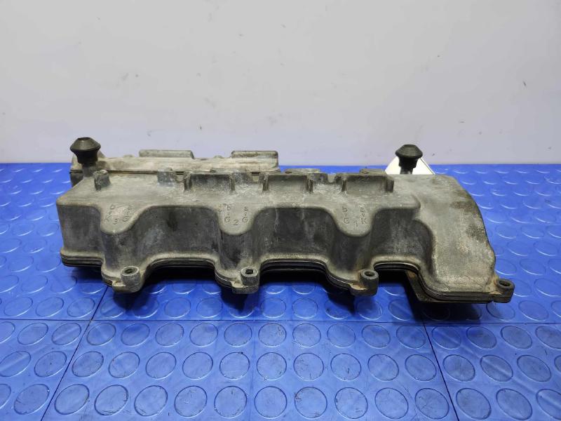 2002 Mercedes C-Class Valve Cover