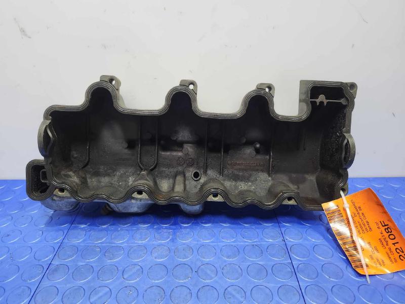 2002 Mercedes C-Class Valve Cover