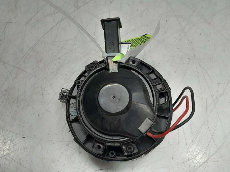 2010 Chevrolet Camaro Blower Motor