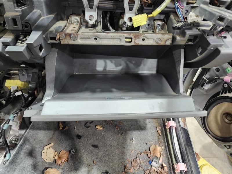 2010 Toyota Prius Glove Box