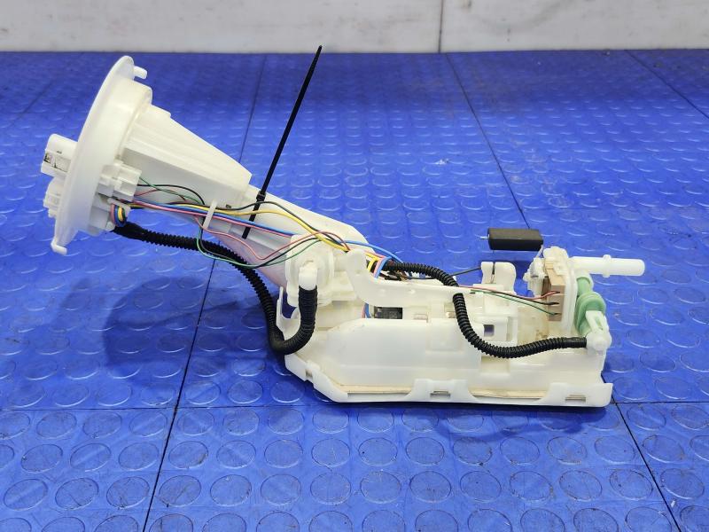 2019-2025 Toyota RAV4 Fuel Pump Assembly Genuine OEM Part 77020-0R050
