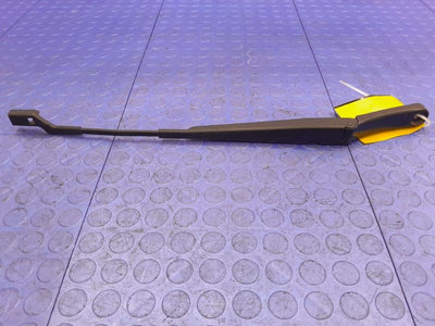 2013 Volkswagen Beetle Wiper Arm