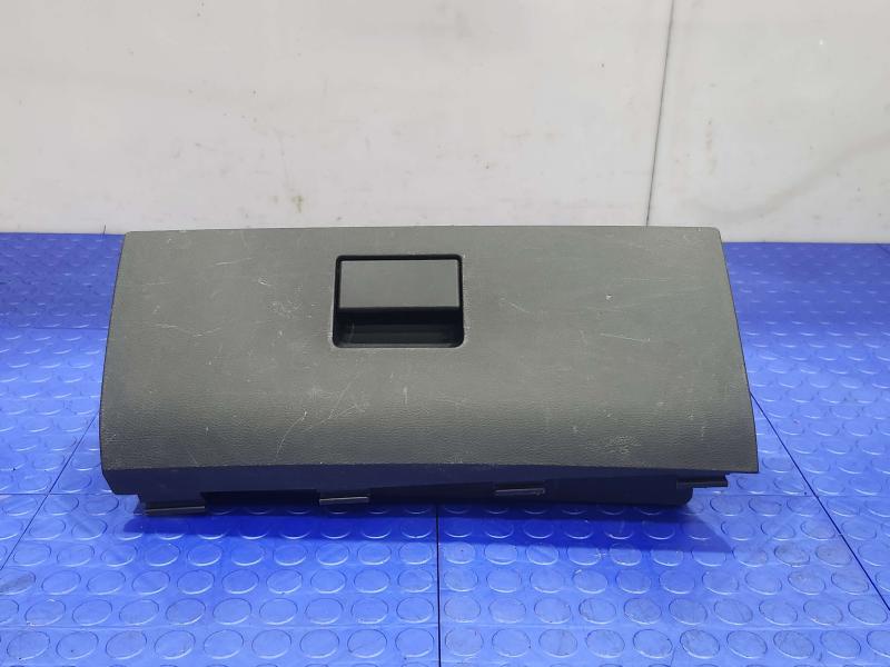 2010 Dodge Ram 1500 Glove Box