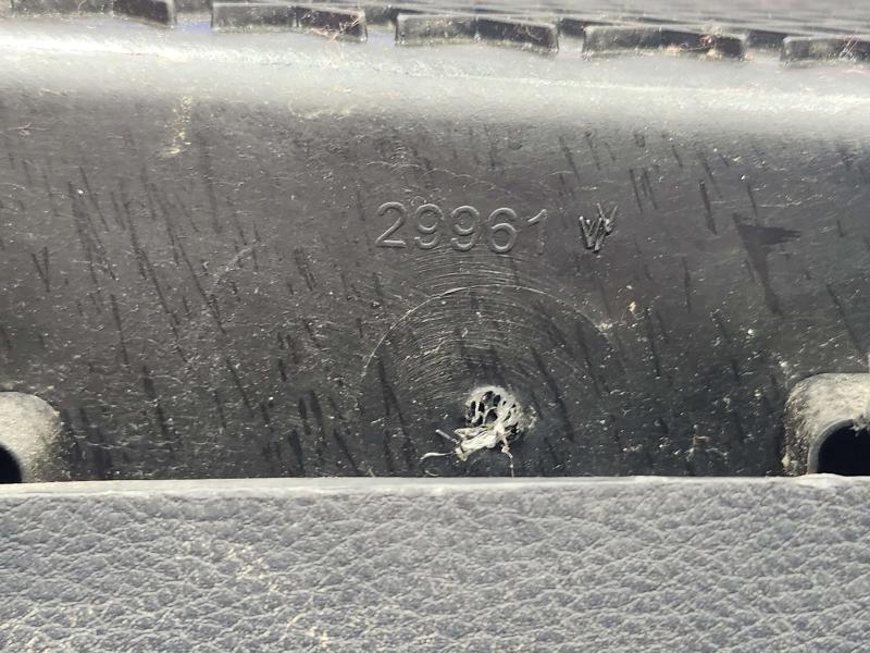 2010 Dodge Ram 1500 Glove Box