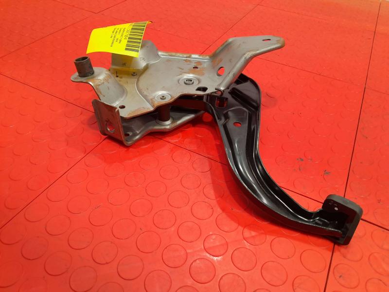 2011-2017 Infiniti QX56 QX80 Parking Brake Control Pedal Assembly OEM 36010-1LA0A