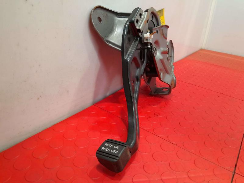 2011-2017 Infiniti QX56 QX80 Parking Brake Control Pedal Assembly OEM 36010-1LA0A
