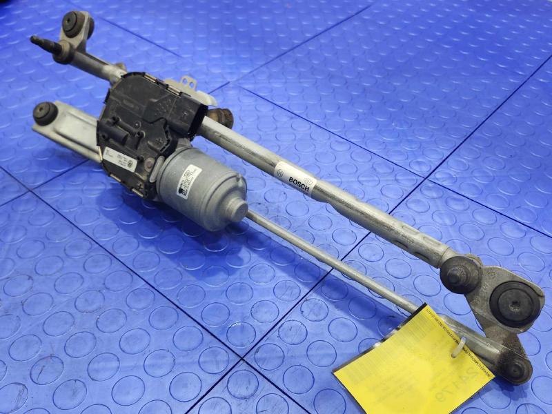 2015 Volkswagen Golf Wiper Motor Front