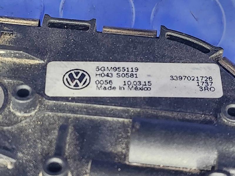 2015 Volkswagen Golf Wiper Motor Front