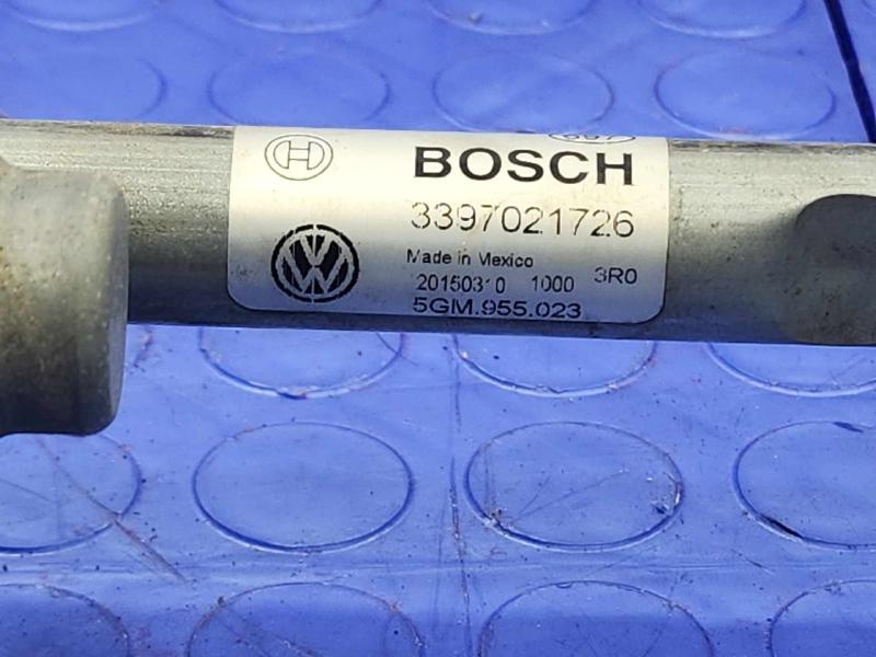 2015 Volkswagen Golf Wiper Motor Front